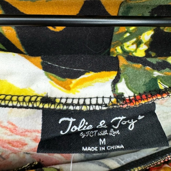 Jolie & Joy NWT Floral twist front Long Sleeve off the shoulder Bodysuit size M - Picture 5 of 7